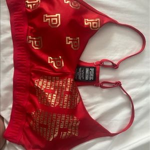 Victoria Secret Sports Bra